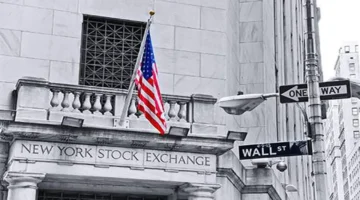 خسائر الأسهم الأمريكية تتواصل وإغلاق مؤشر داو جونز بتراجع 785 نقطة